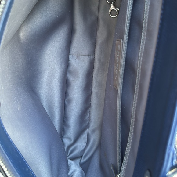 Chanel Caviar Leather Large Navy Blue Quilted GST Tote Bag with Dust Cover - Picture 9 of 17